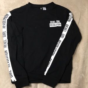 Black long sleeve sweatshirt